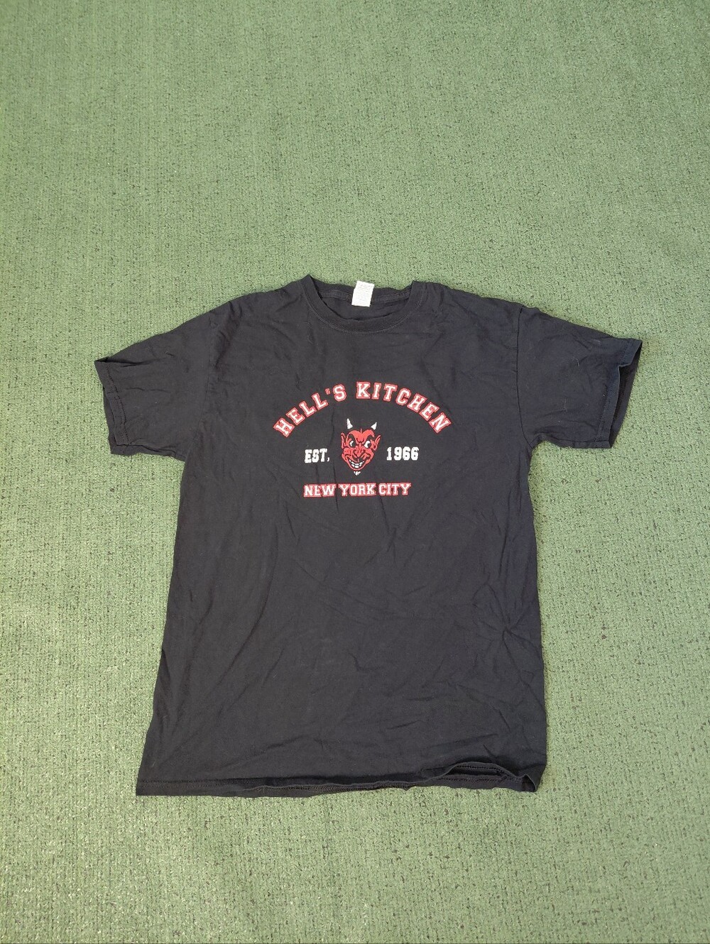 Hell's Kitchen New York City Devil Food Cooking Black T Shirt Sz Medium